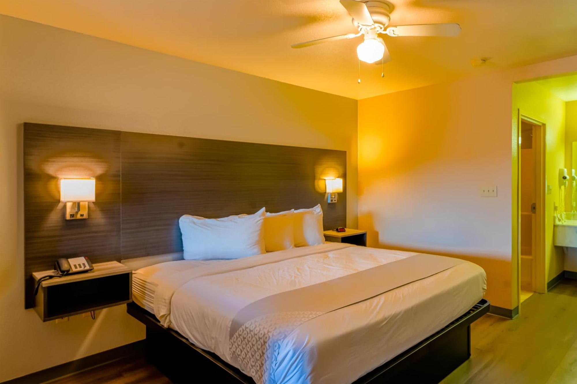 Oyo Hotel Yoakum West Luaran gambar